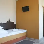Hotel City