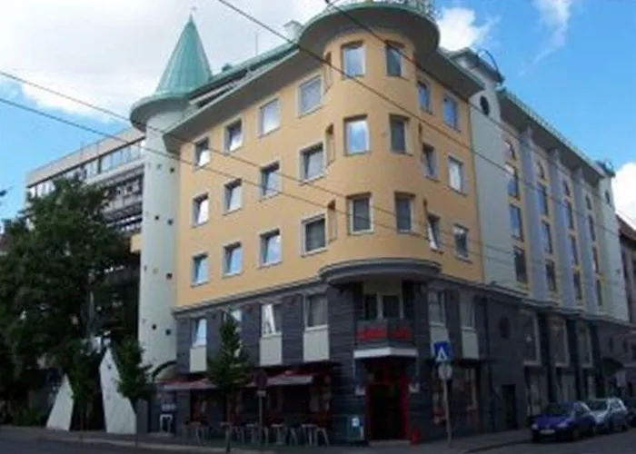 City Hotell 3*